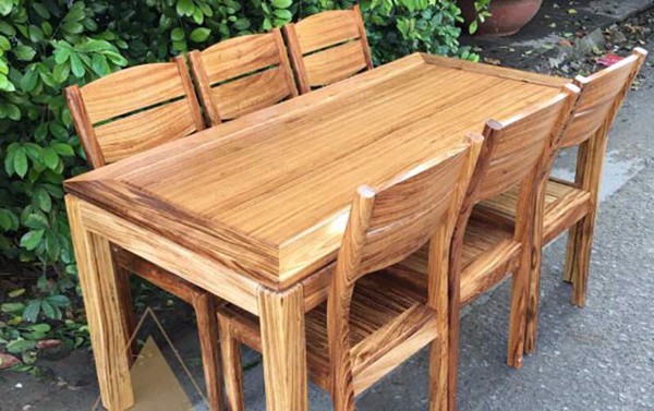 ban an go huong xam ba38 8baee982e6bd4c25bb26bcbf74b1f4a2 grande